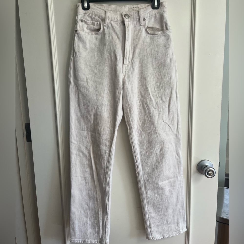 White mid-rise Jeans